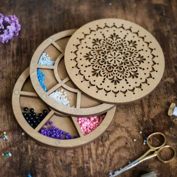 Lonjew Double Layer Bead Organizer With Circle Wooden Cover With Flower Pattern LLZB-081 
