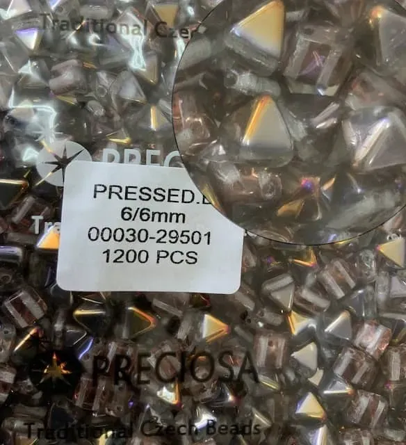 Preciosa Pyramid Beads 00030-29501 6/6mm 100 Pcs