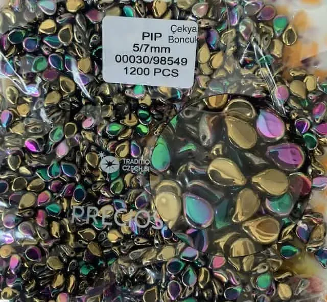 Preciosa PIP Flat Leaf Beads 00030-98549 5/7mm 100 Pcs