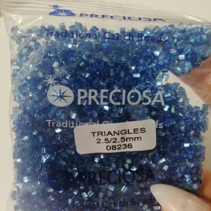 Preciosa Triangle Beads 08236 2.5x2.5mm 50 gr. 1.7 Oz