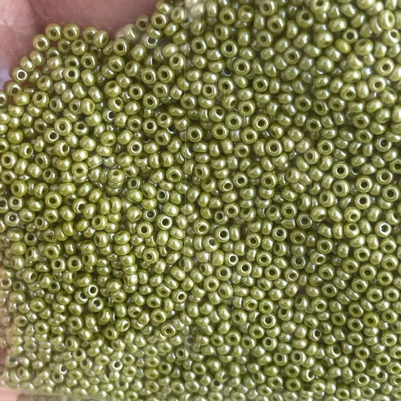 Preciosa Round Seed Beads 58430 10/0 3.5 Oz 9