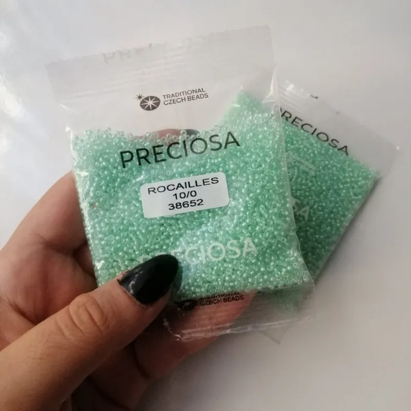 Preciosa Round Seed Beads 38652 10/0 3.5 Oz 3