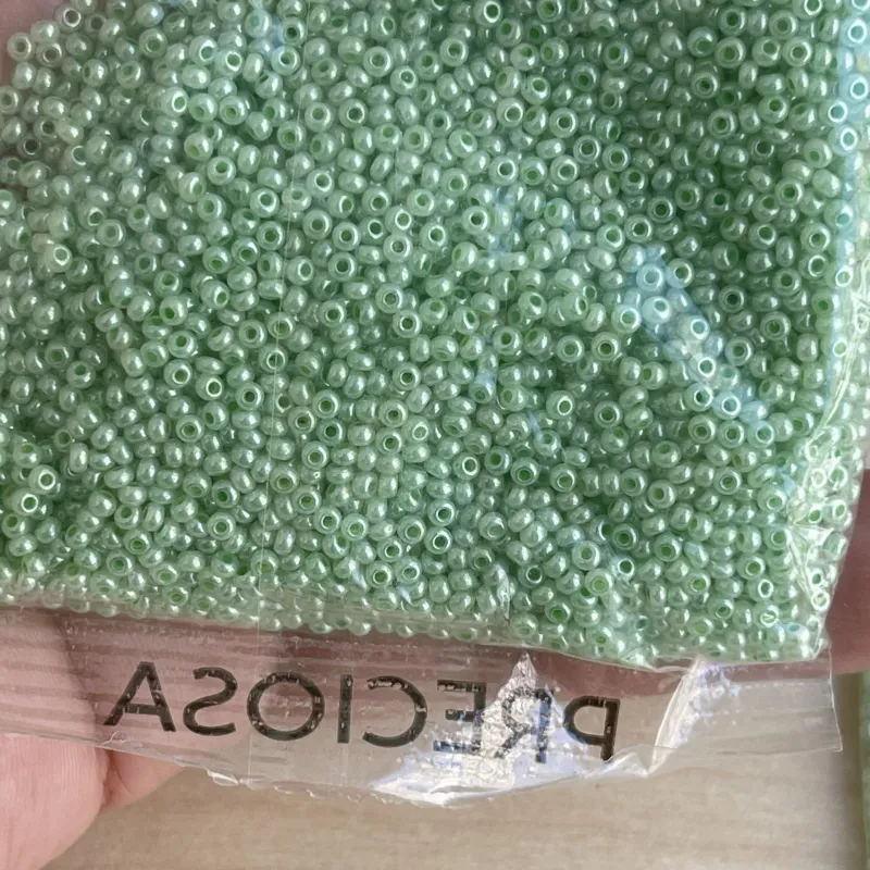 Preciosa Round Seed Beads 37156 10/0 3.5 Oz 6
