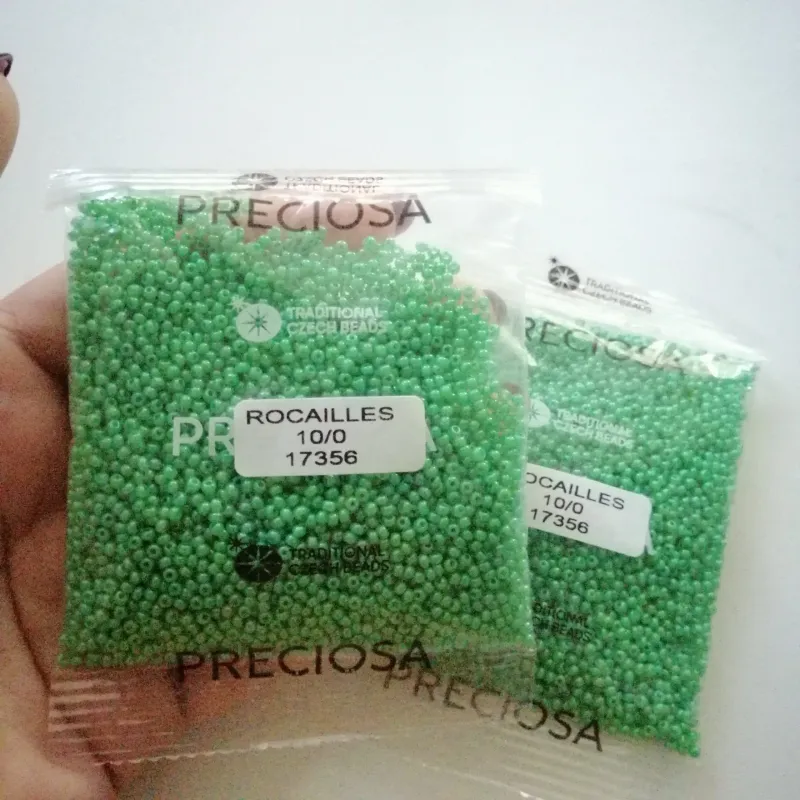 Preciosa Round Seed Beads 17356 10/0 3.5 Oz 3