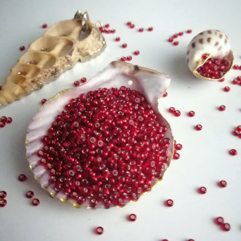 Preciosa Round Seed Beads 97070 10/0  3.5 Oz 4