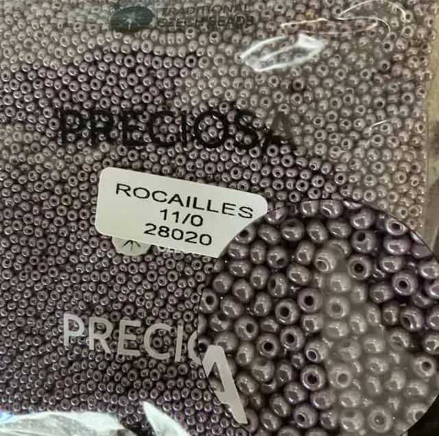 Preciosa Round Seed Beads 28020 11/0 3.5 Oz