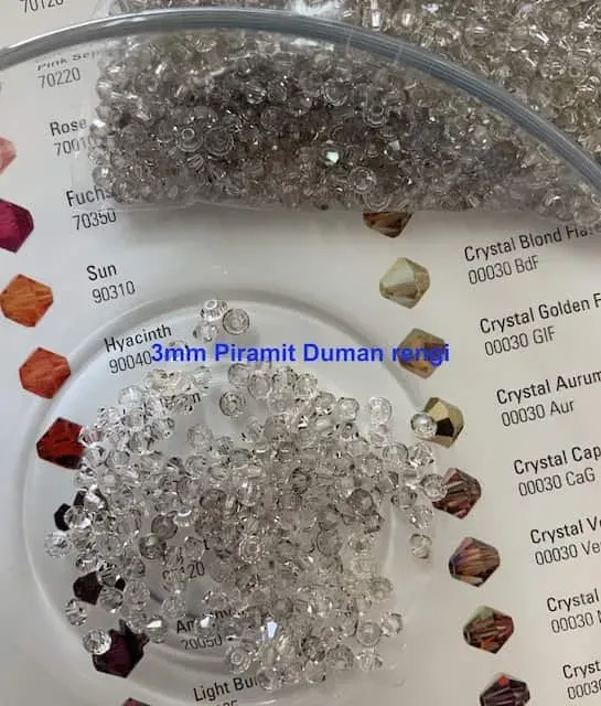 Preciosa Crystal Beads 3mm 40010 Smoke 110 Pcs Pyramid 3