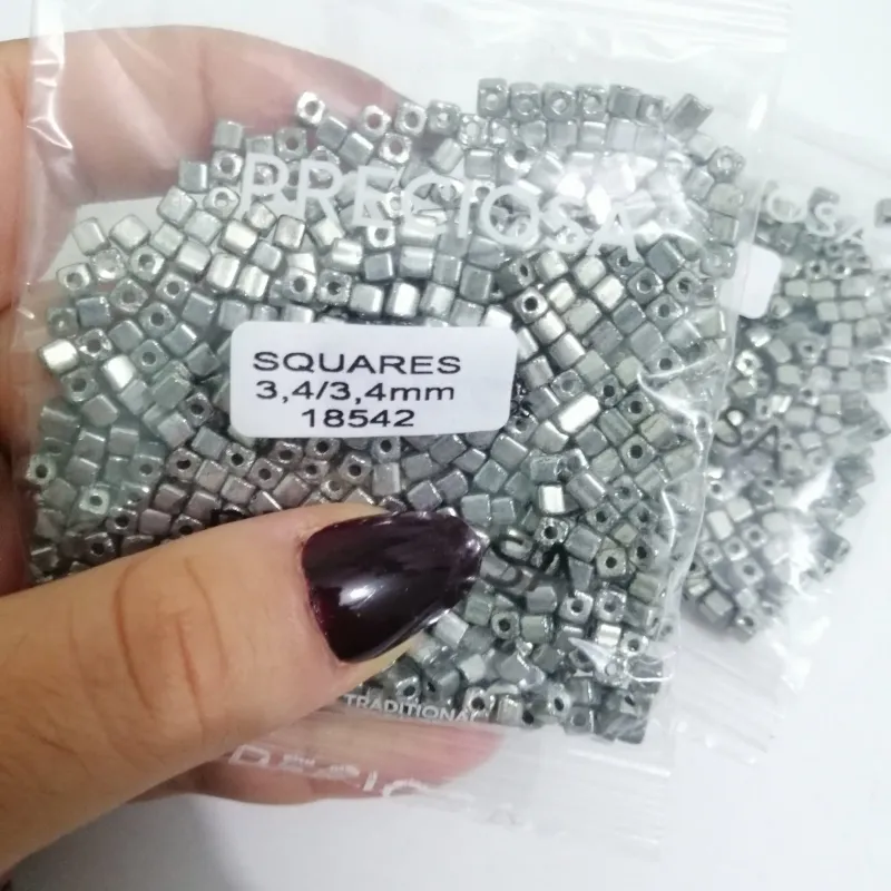 Preciosa Squares-RH Round Hole Beads 3.5 Oz 18542 3.4/3.4 mm 2