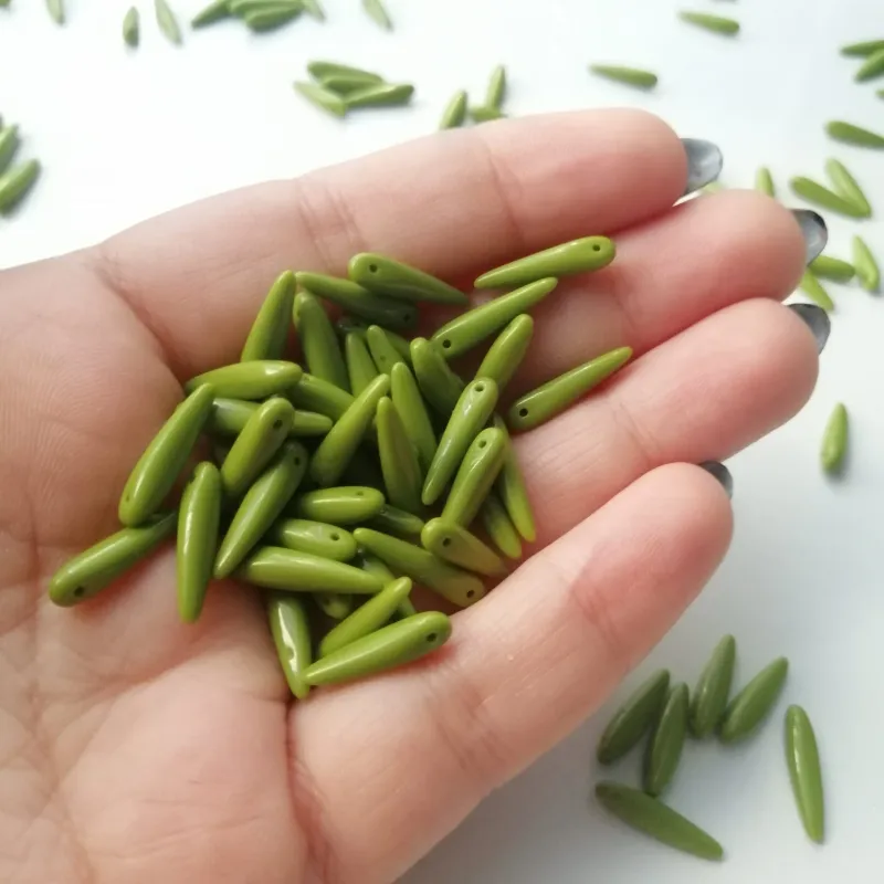 Preciosa Thorn Beads 3.5 Oz 5/16 mm 53420 100 Pcs 11