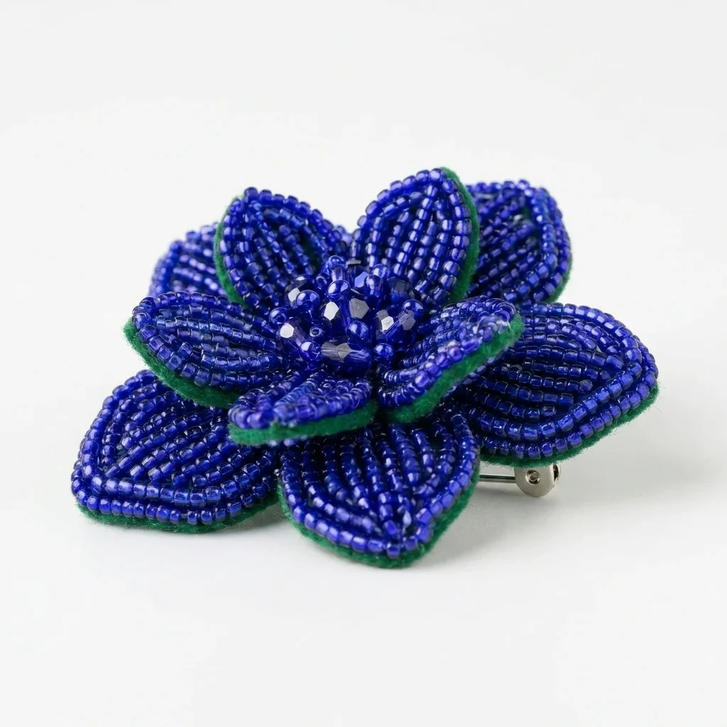 Emerald Garden — Embroidered Brooch