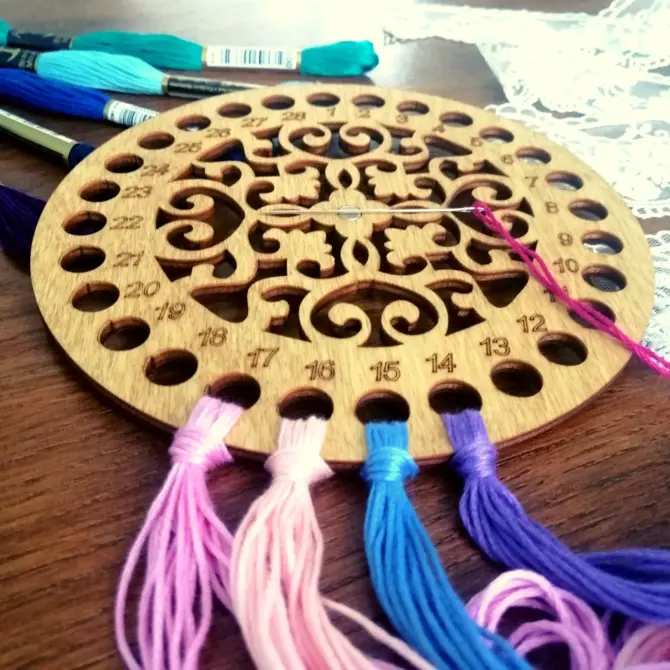 Wooden Cross Stitch Organizer with Small Needle Holder Magnet - Design8 - Image 2