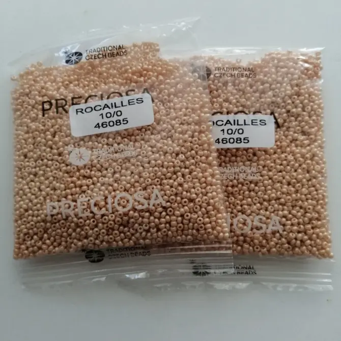 Preciosa Round Seed Beads 46085 10/0 3.5 Oz - Image 5