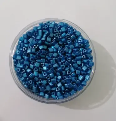 Preciosa Triangle Beads 18965 3.5x3.5mm  3.5 oz
