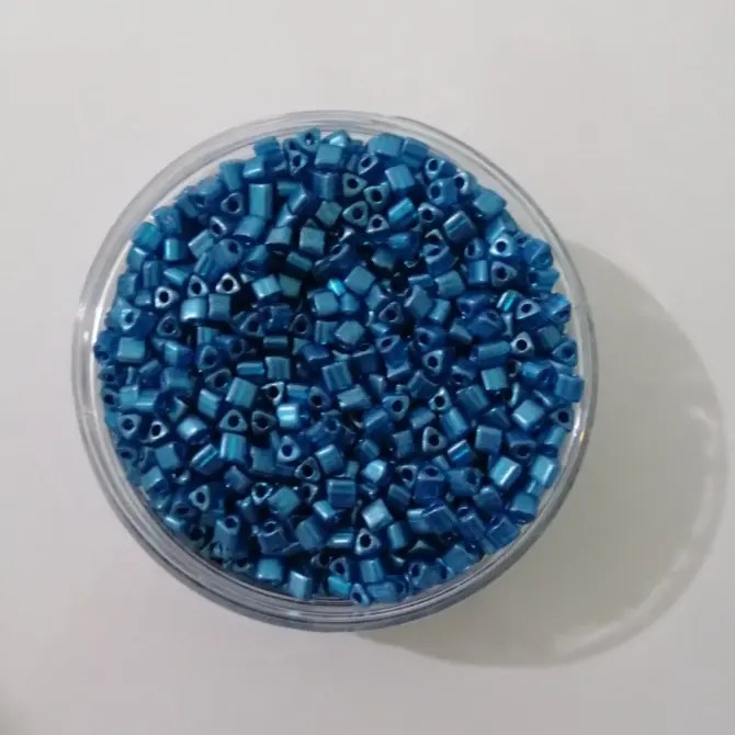 Preciosa Triangle Beads 18965 3.5x3.5mm  3.5 oz