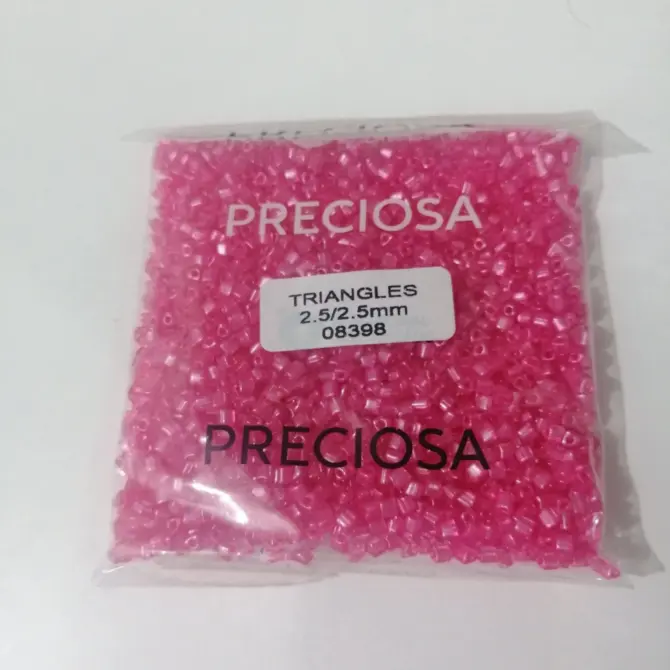 Preciosa Triangle Beads 08398 2.5x2.5mm 3.5 oz - Image 2