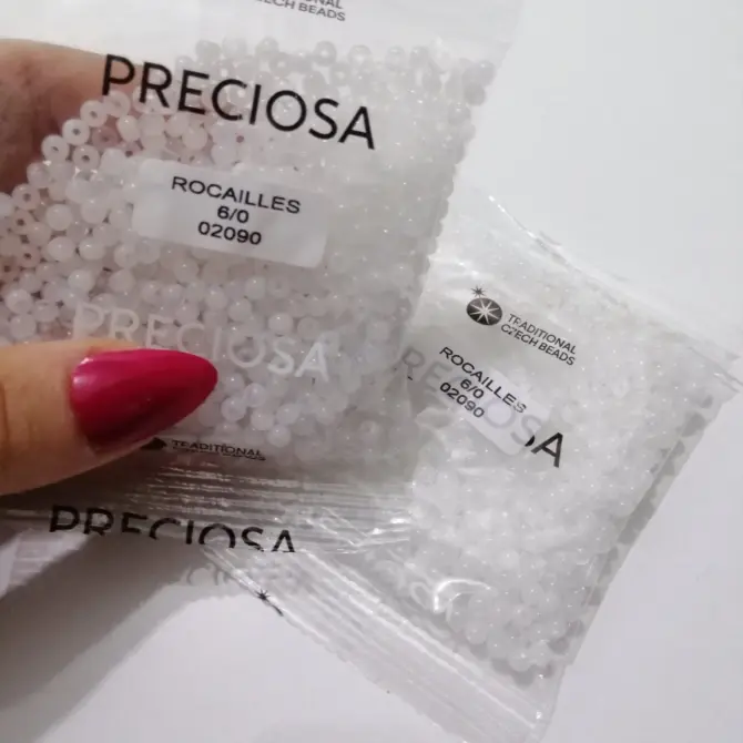 Preciosa Round Seed Beads 02090 6/0 3.5 Oz - Image 2