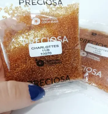 Preciosa Charlotte Seed Beads 10070 11/0 3.5 Oz