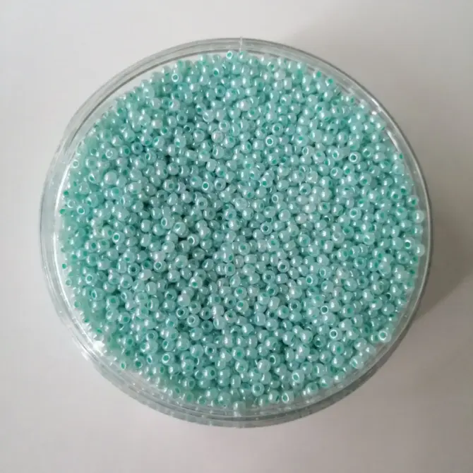 Preciosa Round Seed Beads 37358 10/0  3.5 Oz - Image 2