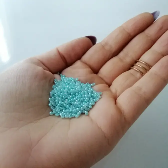 Preciosa Round Seed Beads 37358 10/0  3.5 Oz - Image 3