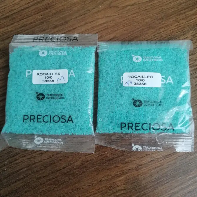 Preciosa Round Seed Beads 38358 10/0 3.5 Oz Matte - Image 7