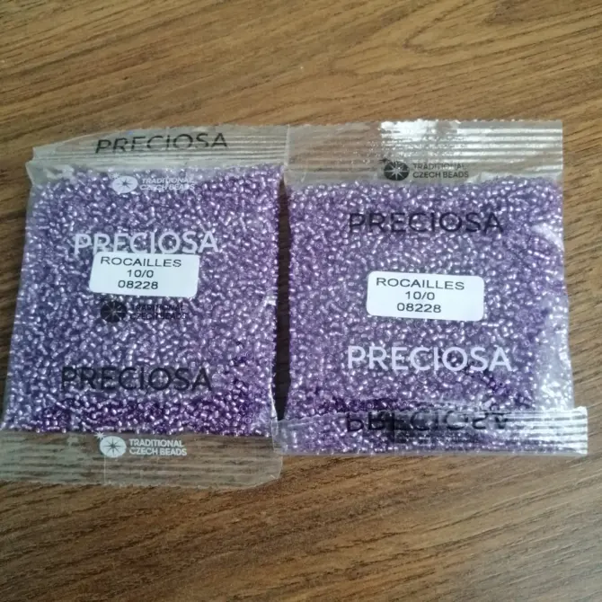 Preciosa Round Seed Beads 08228 10/0 3.5 Oz - Image 4