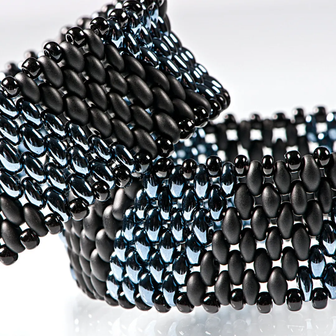 Preciosa Twin Beads 3.5 Oz 03183 2.5/5mm - Image 7