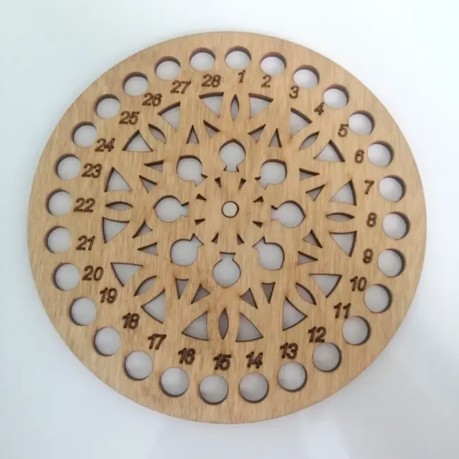 Wooden Cross Stitch Organizer with Small Needle Holder Magnet - Design6 - Image 10
