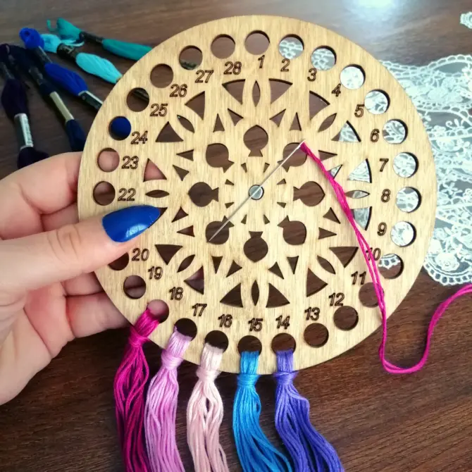 Wooden Cross Stitch Organizer with Small Needle Holder Magnet - Design6 - Image 9