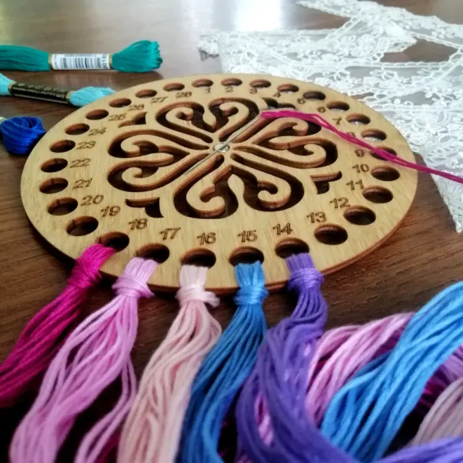 Wooden Cross Stitch Organizer with Small Needle Holder Magnet - Design7 - Image 9