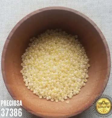 Preciosa Round Seed Beads 37386 10/0 3.5 Oz