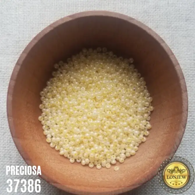 Preciosa Round Seed Beads 37386 10/0 3.5 Oz