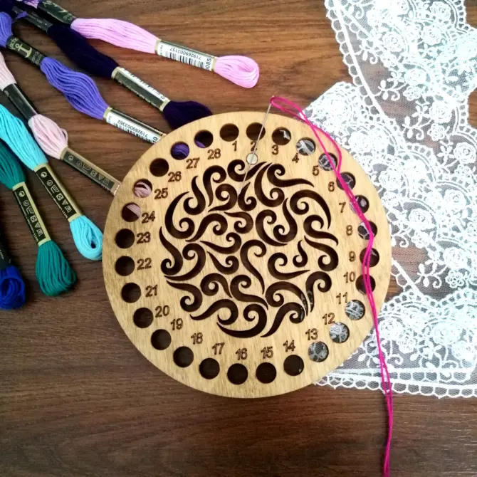 Round Thread Sorter Embroidery Wooden Art Tool with Small Needle Holder Magnet - Design4 - Image 13