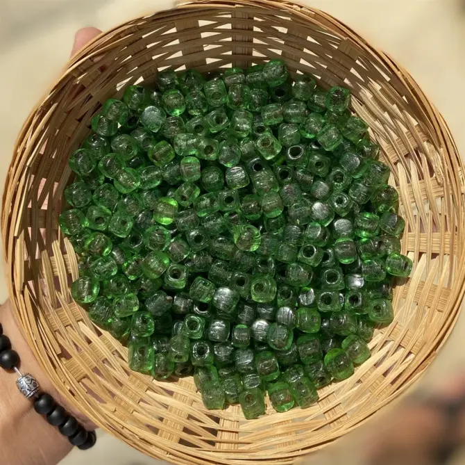 Lonjew Handmade Square Glass Beads Emerald Green HM1039 10Pcs 5mm