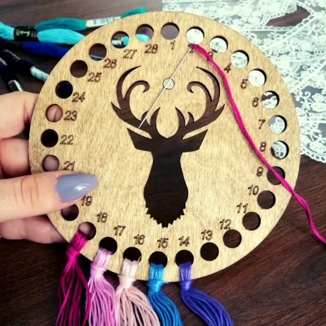 Wooden Embroidery Cross Stitch Organizer with Small Needle Holder Magnet - Design15 - Image 4