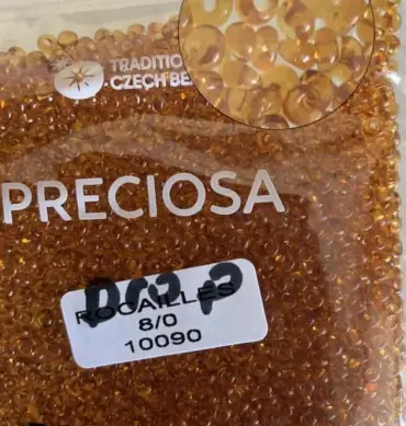 Preciosa Drops Beads 10090 8/0 3.5 Oz