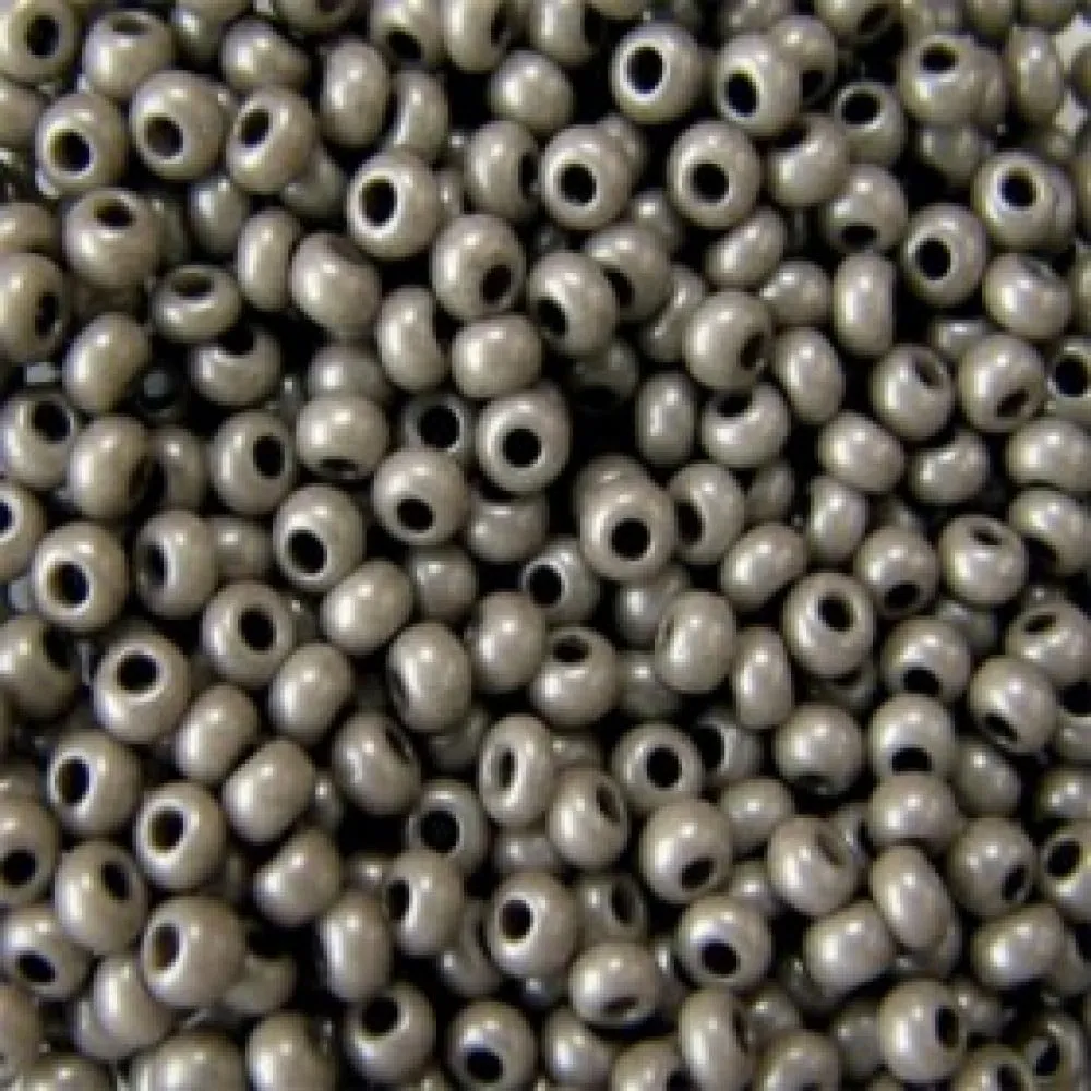 Preciosa Round Seed Beads 16949 6/0 3.5 Oz