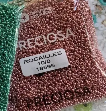 Preciosa Round Seed Beads 18595 10/0  3.5 Oz