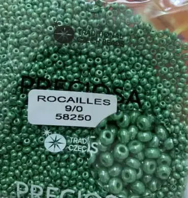Preciosa Round Seed Beads 58250 9/0 3.5 Oz