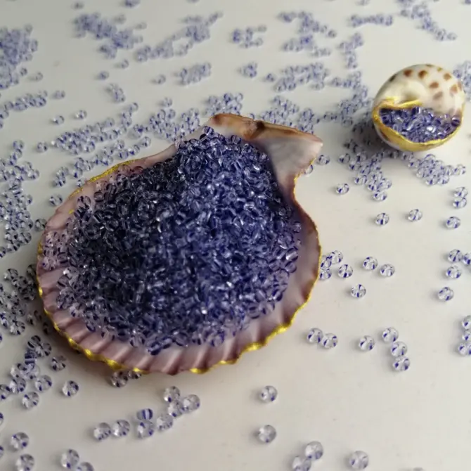 Preciosa Round Seed Beads 00330 10/0 3.5 Oz - Image 3