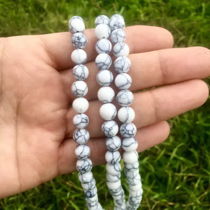 Howlite Stone Beads (Natural) 8mm Round, Approx 45 Pieces - Image 5