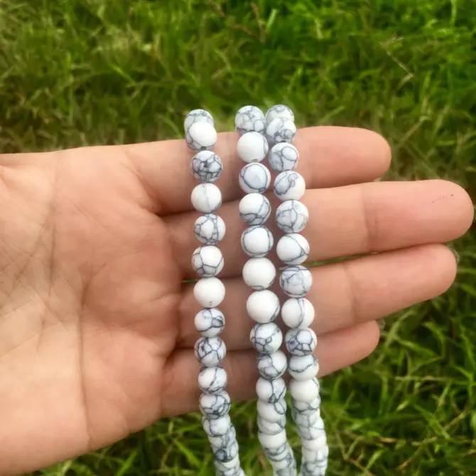 Howlite Stone Beads (Natural) 8mm Round, Approx 45 Pieces - Image 6