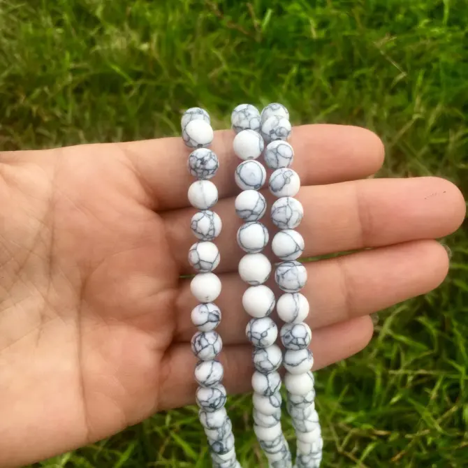Howlite Stone Beads (Natural) 8mm Round, Approx 45 Pieces - Image 7