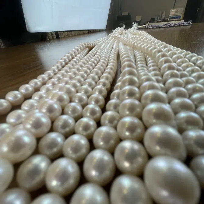Lonjew Real Pearls 9-10mm AA+ Grade Quality Approx 47 Pcs One Strand - Image 2