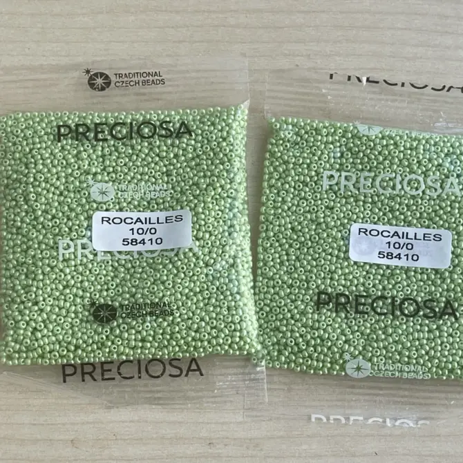 Preciosa Round Seed Beads 58410 10/0 3.5 Oz - Image 2
