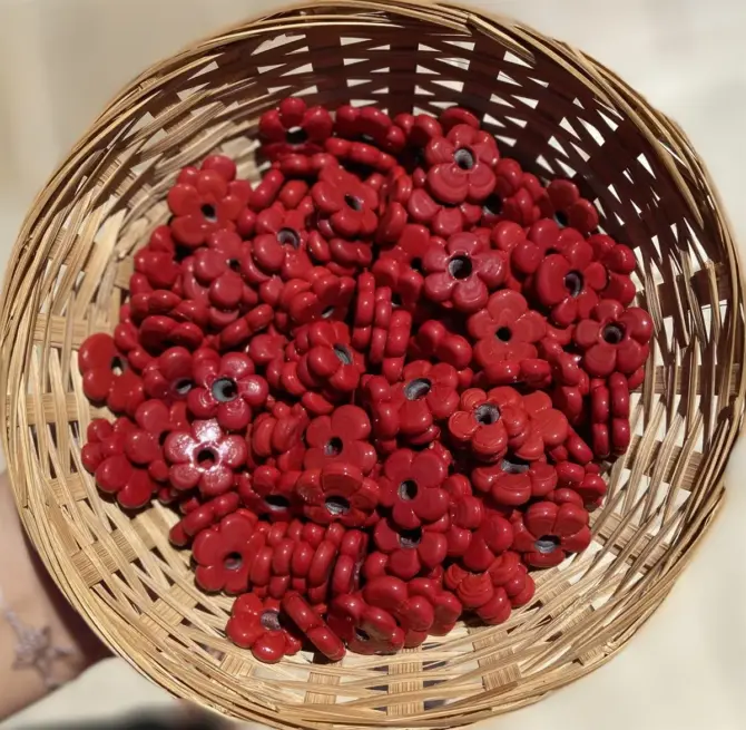 Lonjew Handmade Flower Beads Red HM1158 10Pcs 20mm